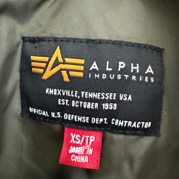 Alpha Industries Bomber Jacket CWU 36/P MOD W, OG-107 GREEN - Picture 4 of 10